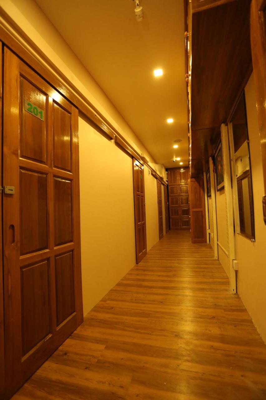 Hostel H Way Yangon Exterior foto